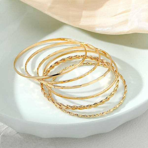 Giselle Geometric Chain Bangle Set