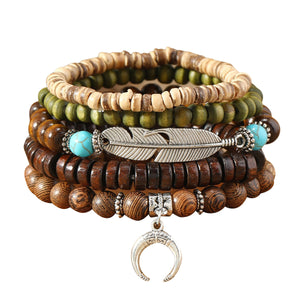 Luna Feather Crescent Bead Bracelet
