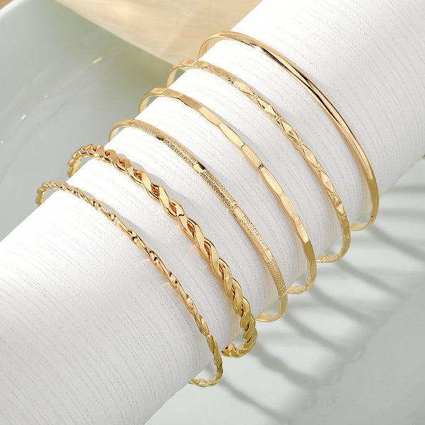 Giselle Geometric Chain Bangle Set
