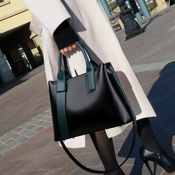 Elara Contrast Luxe Shoulder Bag